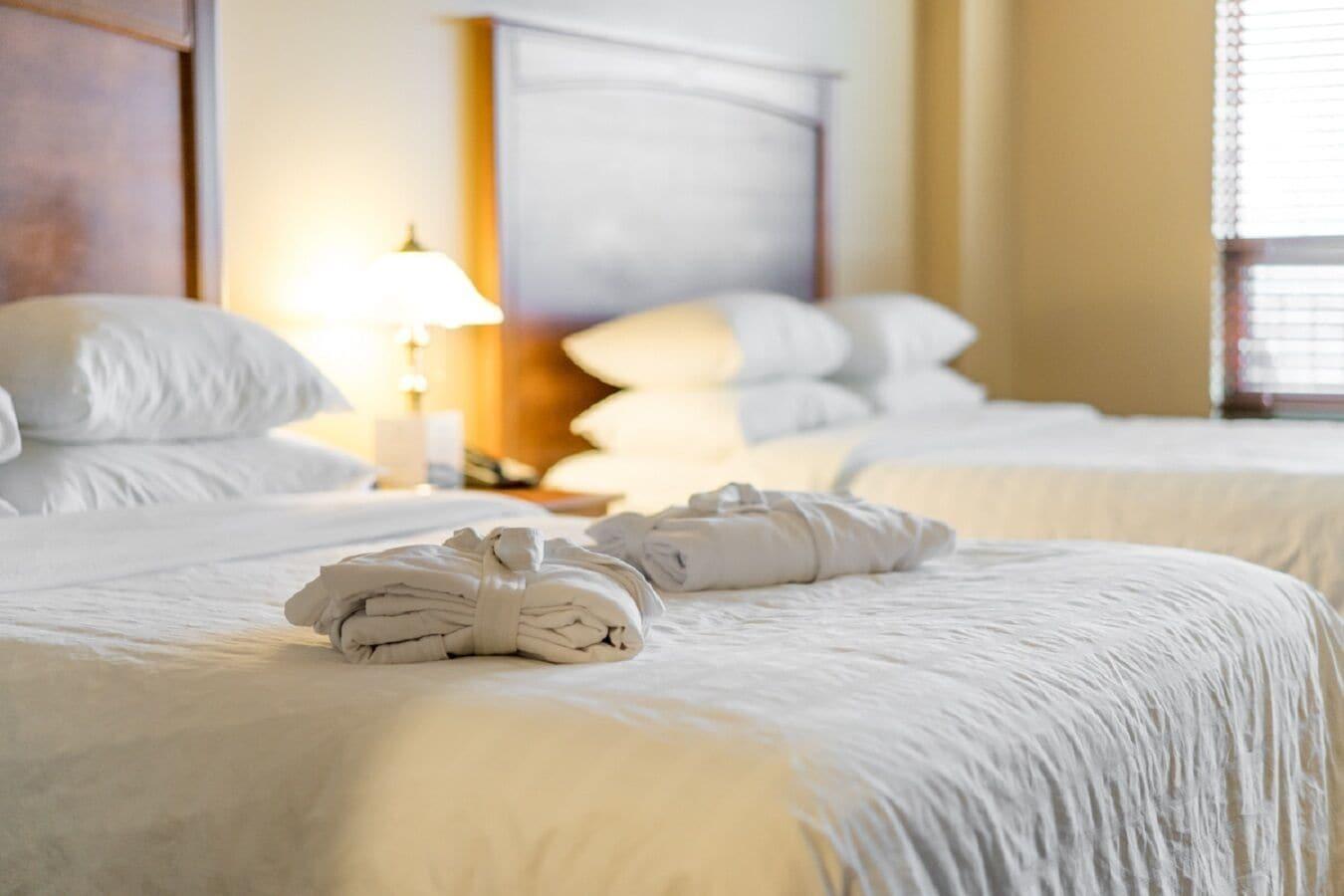 Temple Gardens Hotel & Spa Муус Джоу Екстериор снимка
