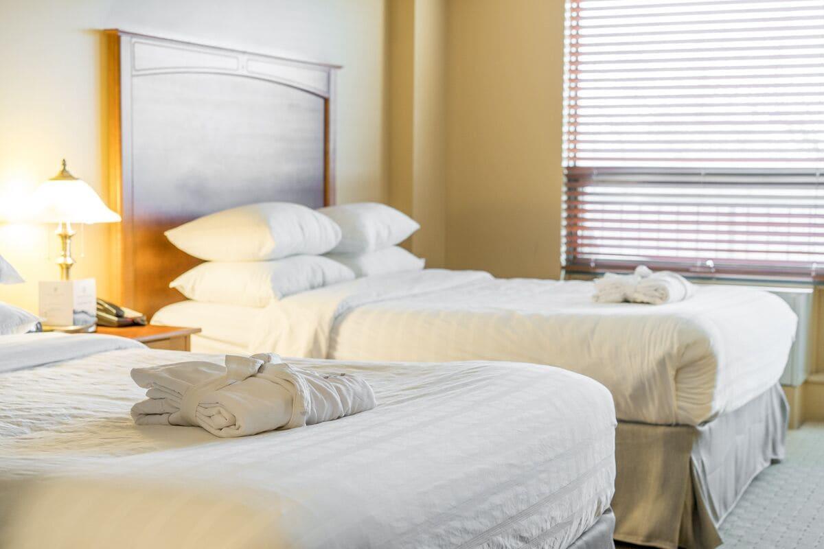 Temple Gardens Hotel & Spa Муус Джоу Екстериор снимка